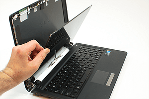 Laptop Computer screen repair service